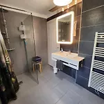 Du Duplex Vue 180 Avec Piscine דירה ג'רארדמר
