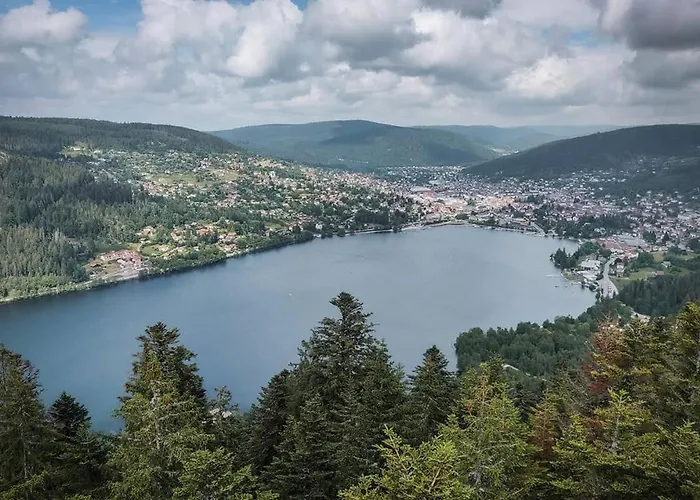 Du Duplex Vue 180 Avec Piscine ジェラールメ